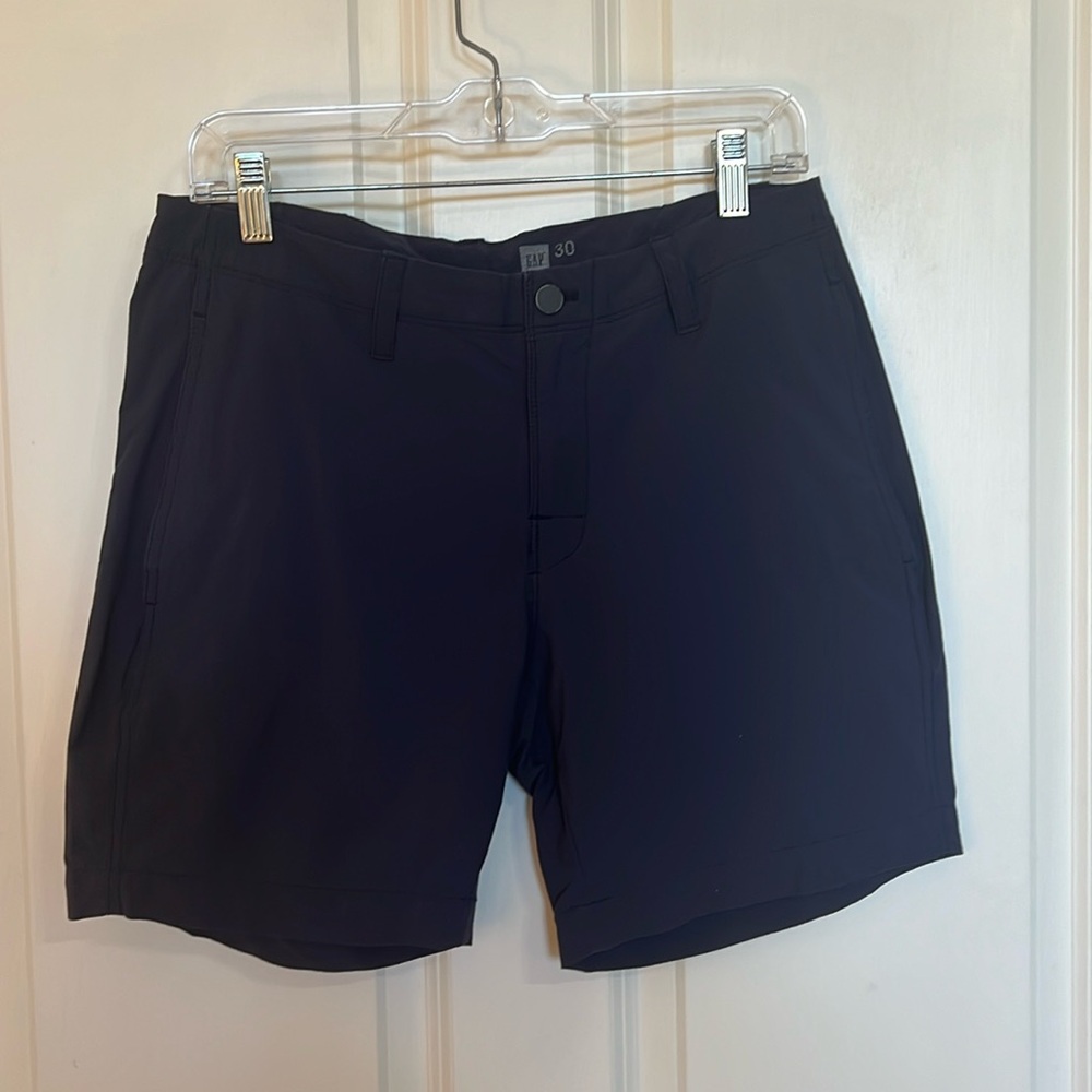 GAP navy shorts 7” inseam